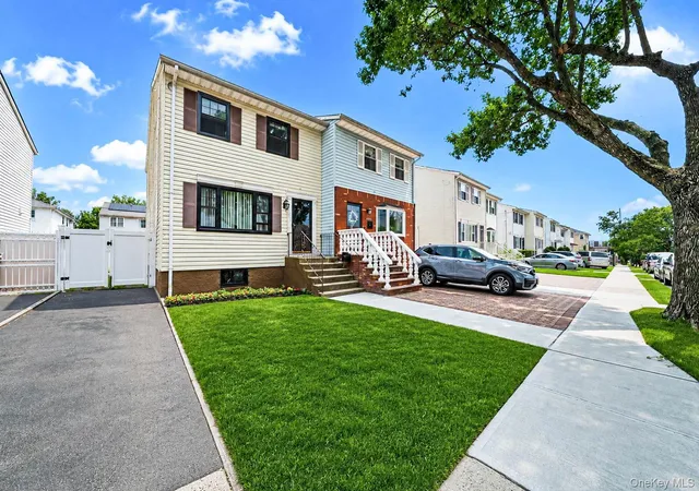 Photo 3 of Sale Pending at 13331 127th Street, New York, NY 11420 | MLS# 1031373 | Listing updated on 2026-09-17