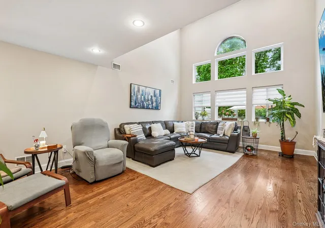 Photo 4 of Sale Pending at 18 Old Lake Rd, Clarkstown, NY 10920 | MLS# 1031382 | Listing updated on 2026-08-13
