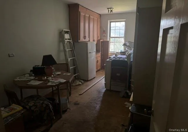 Listing Photo 4 - Condo for sale in building located at 127 Second St, Hempstead, NY 11550 - Unit #1F