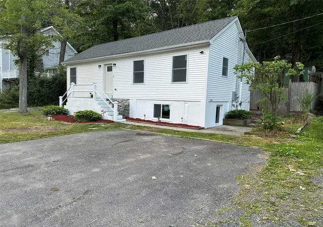 2nd image of 11 Sylvan Trl, Monroe, NY 10950 | MLS# 1031418
