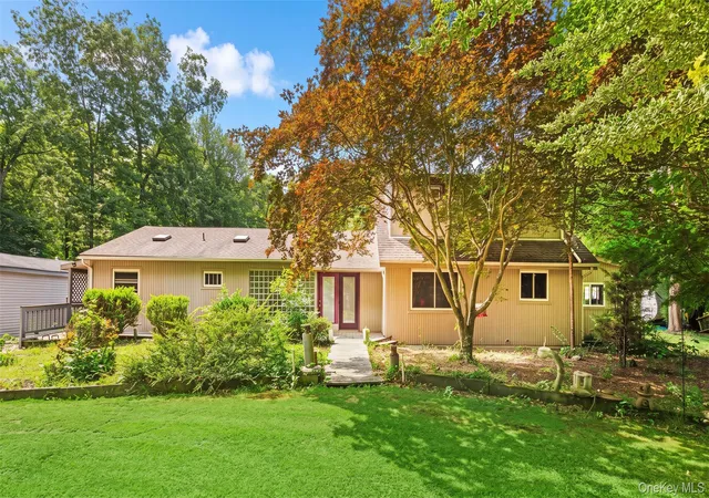 Single family home for sale at 10 Eagle Dr, Brookhaven, NY 11961 | MLS# 1031432