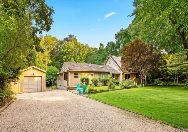 Photo 2 of Single family home for sale at 10 Eagle Dr, Brookhaven, NY 11961 | MLS# 1031432 | Listing updated on 2026-10-05