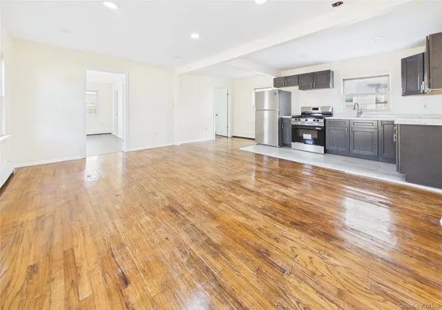 Listing Photo 5 - Condo for sale in building located at 15520 132nd Ave, New York, NY 11434