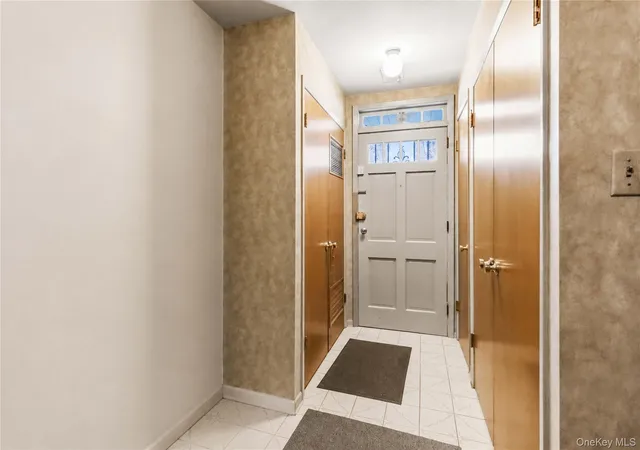 Listing Photo 4 - Condo for sale in building located at 22314 56th Ave, New York, NY 11364