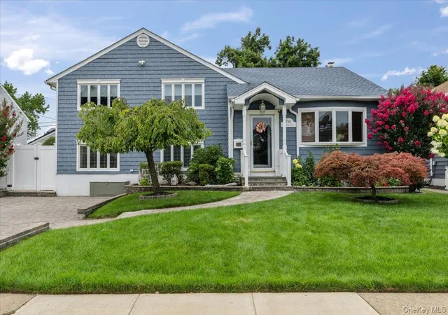 Photo 1 of Sale Pending at 790 Wenwood Dr, Hempstead, NY 11554 | MLS# 1031476 | Listing updated on 2026-08-21