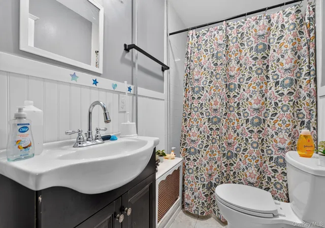 Photo 3 of Sale Pending at 214 Renwick St, Newburgh (city), NY 12550 | MLS# 1031496 | Listing updated on 2026-09-06