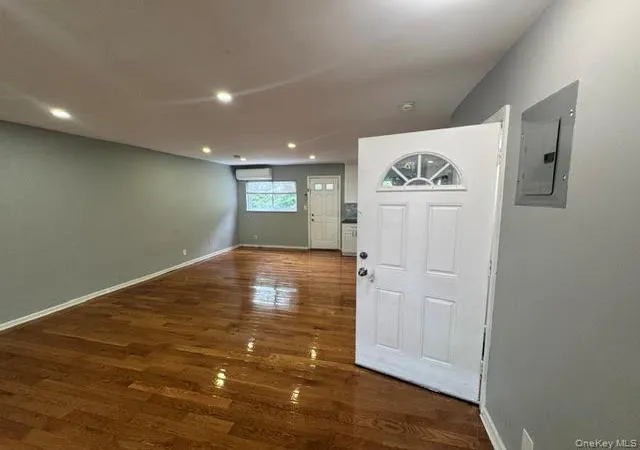 Photo 5 of House for sale at 409 S 3rd Avenue, Mount Vernon, NY 10550 | MLS# 1031503 | Listing updated on 2026-08-04