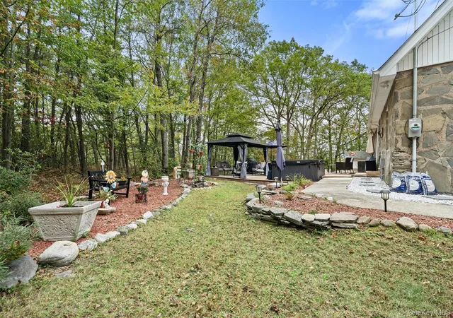 35th image of 17 Nightingale Trl E, Mamakating, NY 12790 | MLS# 1031508