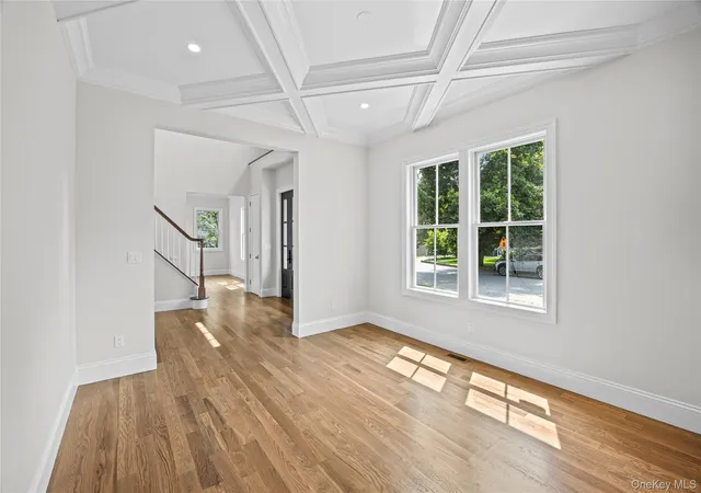 Photo 3 of Sale Pending at 24 Lorraine Ct, Huntington, NY 11768 | MLS# 1031531 | Listing updated on 2026-08-08