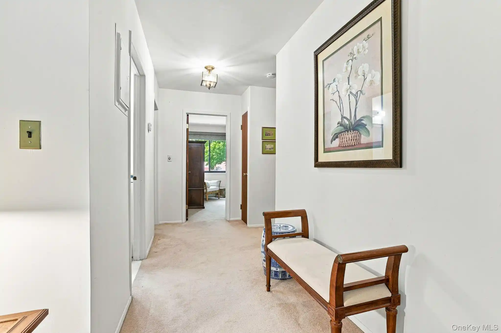 Listing Photo 2 - Condo for sale in 45 Jefferson Oval located at 45 Jefferson Oval, Yorktown, NY 10598 - Unit 45 Jefferson Oval