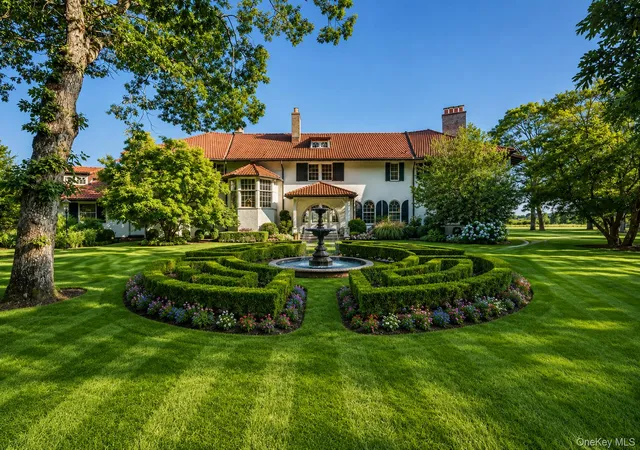 Photo 1 of Mansion for sale at 767 Montauk Hwy, Southampton, NY 11978 | MLS# 1031579 | Listing updated on 2026-10-06