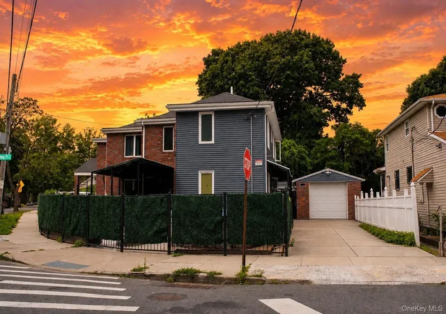 Photo 3 of House for sale at 14384 232nd Street, New York, NY 11413 | MLS# 1031594 | Listing updated on 2026-09-16