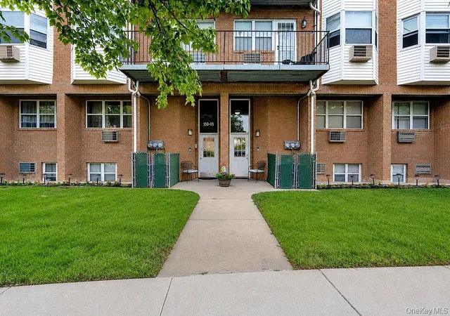 1st image of 150 07 95th St #3, New York, NY 11417 | MLS# 1031604