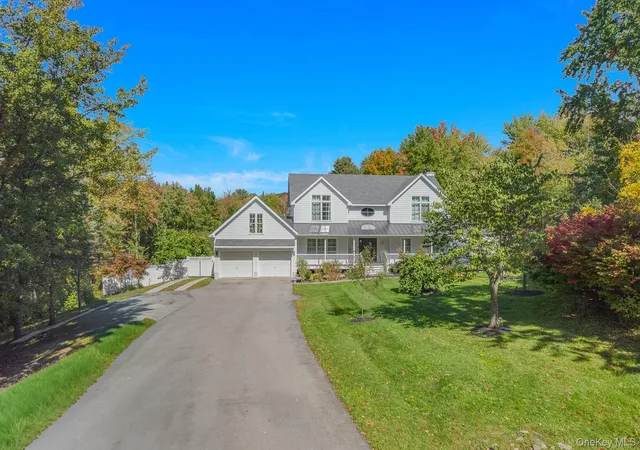 Photo 3 of Single family home for sale at 51 Red Hawk Holw Rd, Wappinger, NY 12590 | MLS# 1031607 | Listing updated on 2026-10-09