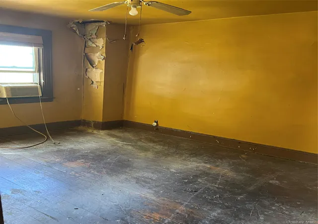 Photo 3 of Single family home for sale at 20953 111th Avenue, New York, NY 11429 | MLS# 1031609 | Listing updated on 2026-09-13