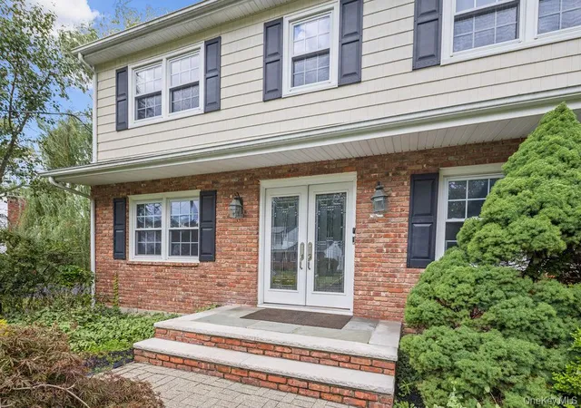 3rd image of 16 Yale Dr, Clarkstown, NY 10956 | MLS# 1031617