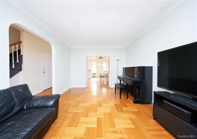 Photo 4 of Single family home for sale at 2340 E 29th Street, New York, NY 11229 | MLS# 1031642 | Listing updated on 2026-07-29