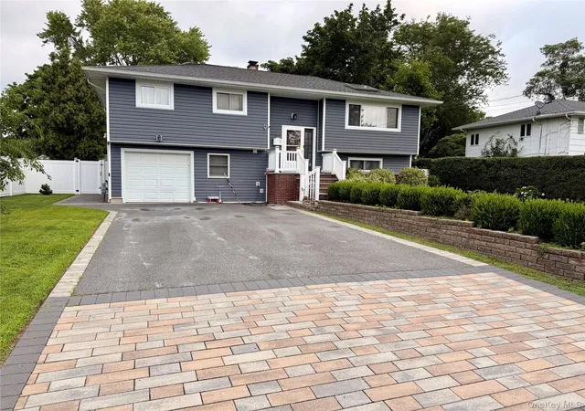 Photo 3 of Sale Pending at 199 W Orange St, Islip, NY 11717 | MLS# 1031654 | Listing updated on 2026-09-01