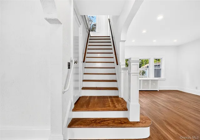 Photo 4 of Single family home for sale at 20 Prescott Ave, White Plains, NY 10606 | MLS# 1031667 | Listing updated on 2026-10-09