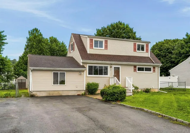 Photo 3 of Sale Pending at 14 Robyn Dr, Monroe, NY 10950 | MLS# 1031673 | Listing updated on 2026-08-21
