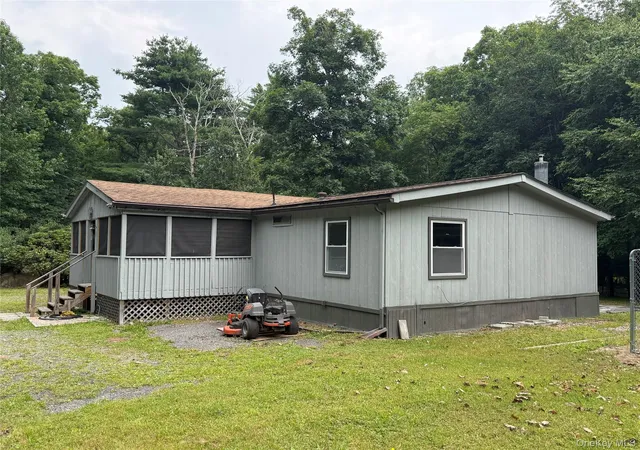 20th image of 61 W Peenpack Trl, Deerpark, NY 12780 | MLS# 1031680