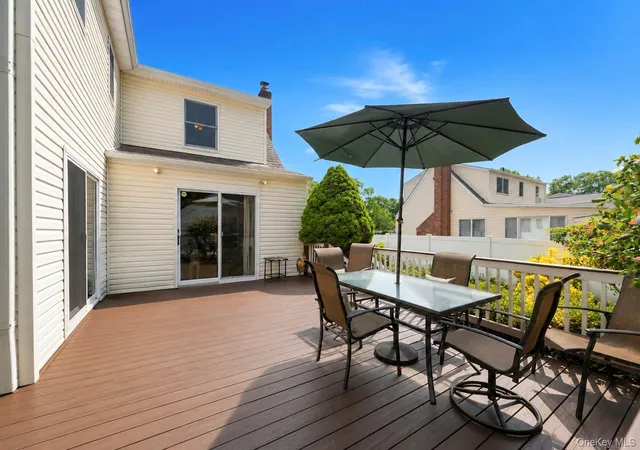 43rd image of 21 Wilson Ave, Smithtown, NY 11767 | MLS# 1031693