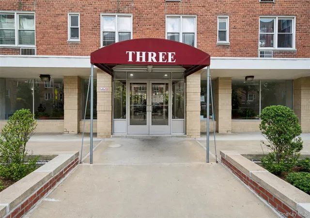 Photo 1 of Sale Pending at 3 Sadore Ln #7T, Yonkers, NY 10710 | MLS# 1031712 | Listing updated on 2026-09-04
