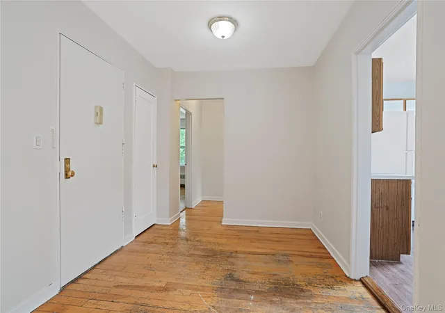 Photo 3 of Sale Pending at 7 Winchester Ave #2A, Yonkers, NY 10710 | MLS# 1031715 | Listing updated on 2026-08-19