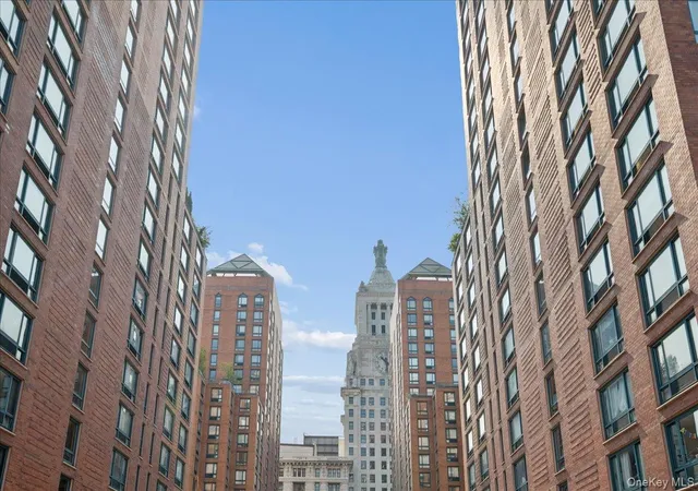 2nd image of 1 Irving Pl, New York, NY 10003
