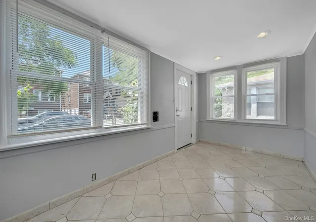 Photo 3 of Sale Pending at 1736 Parkview Ave, New York, NY 10461 | MLS# 1031745 | Listing updated on 2026-09-21