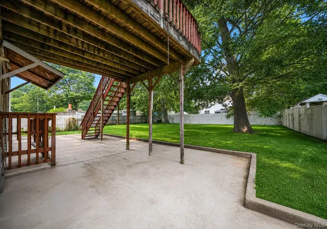 Photo 4 of Single family home for sale at 107 Cedar Oaks Ave, Brookhaven, NY 11738 | MLS# 1031748 | Listing updated on 2026-10-07
