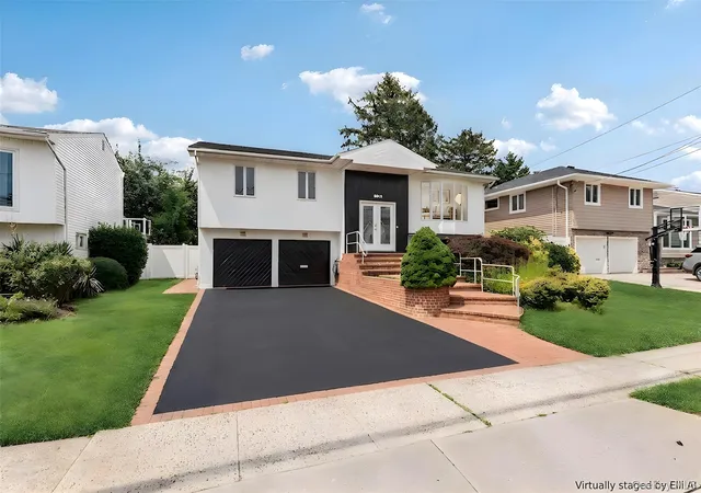 Photo 2 of Single family home for sale at 2812 Covered Brg Rd, Hempstead, NY 11566 | MLS# 1031758 | Listing updated on 2026-09-18