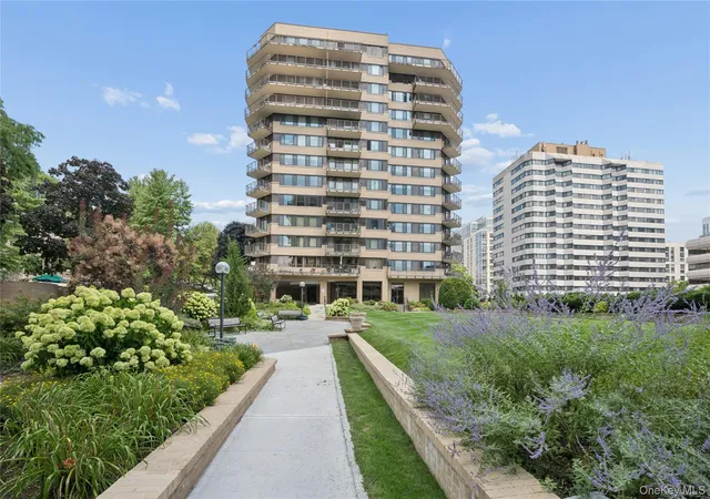 Photo 24 of Sale Pending at 25 Rockledge Ave #PH11, White Plains, NY 10601 | MLS# 1031761 | Listing updated on 2026-09-06