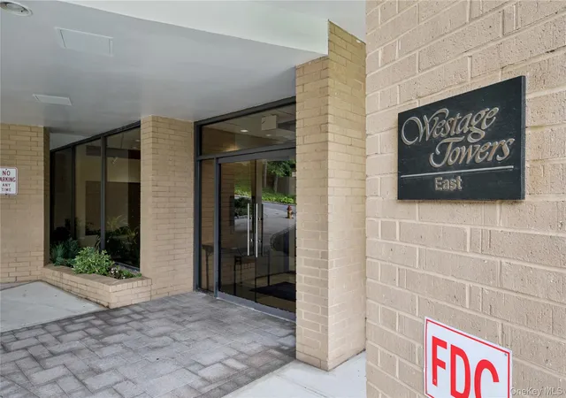 Photo 3 of Sale Pending at 25 Rockledge Ave #PH11, White Plains, NY 10601 | MLS# 1031761 | Listing updated on 2026-09-06