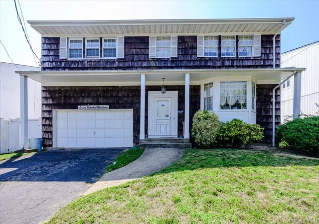 Photo 1 of Single family home for sale at 719 Hungry Harbor Rd, Hempstead, NY 11581 | MLS# 1031763 | Listing updated on 2026-07-29