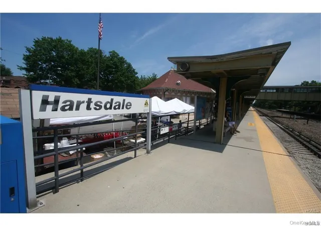 Photo 24 of Condo for sale at 100 E Hartsdale Ave #6LW, Greenburgh, NY 10530 | MLS# 1031783 | Listing updated on 2026-08-31