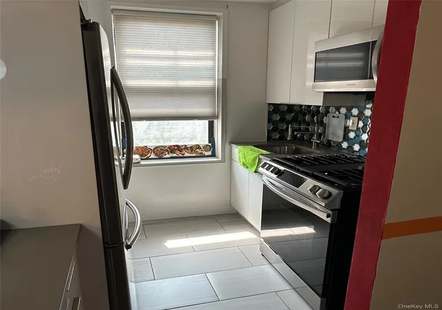 Listing Photo 4 - Condo for sale in building located at 117 Highland, Ossining, NY 10562 - Unit #4F