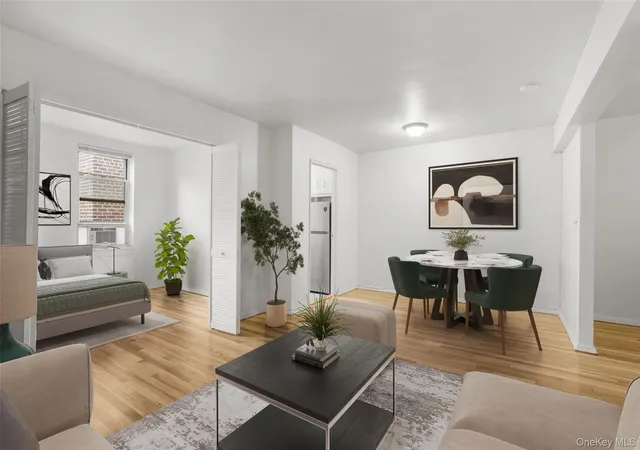 Photo 4 of Sale Pending at 125 Bronx River Rd #7A, Yonkers, NY 10704 | MLS# 1031807 | Listing updated on 2026-08-27