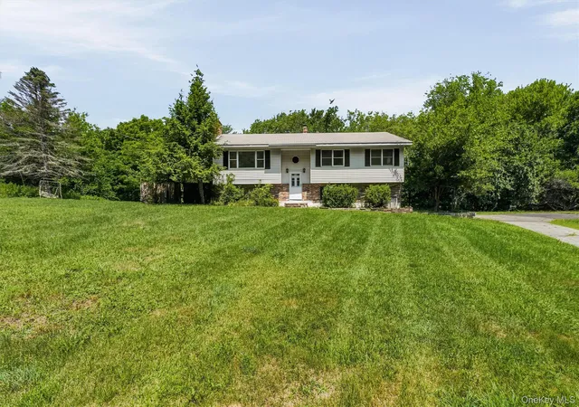 Photo 2 of Single family home for sale at 255 Woodcock Mountain Rd, Blooming Grove, NY 12577 | MLS# 1031814 | Listing updated on 2026-08-26