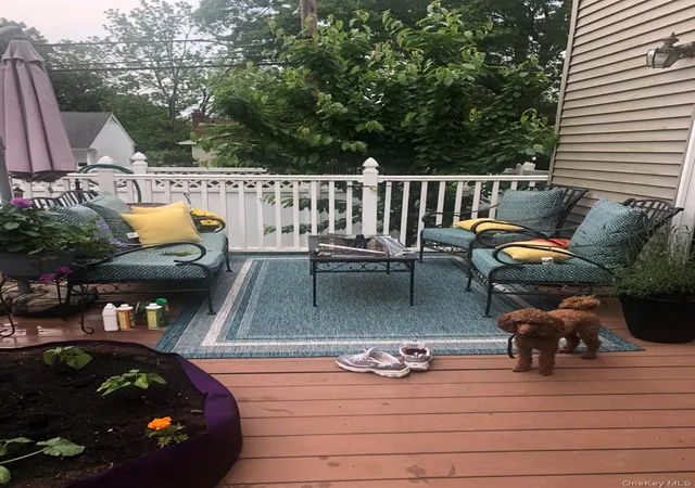 Photo 3 of Sale Pending at 689 Stanton Ave, Hempstead, NY 11510 | MLS# 1031815 | Listing updated on 2026-08-30
