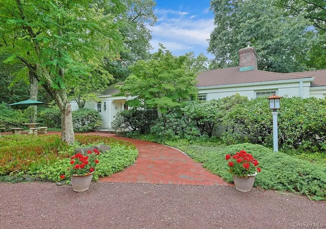 Photo 2 of Single family home for sale at 115 Whippoorwill Rd, North Castle, NY 10504 | MLS# 1031846 | Listing updated on 2026-10-04