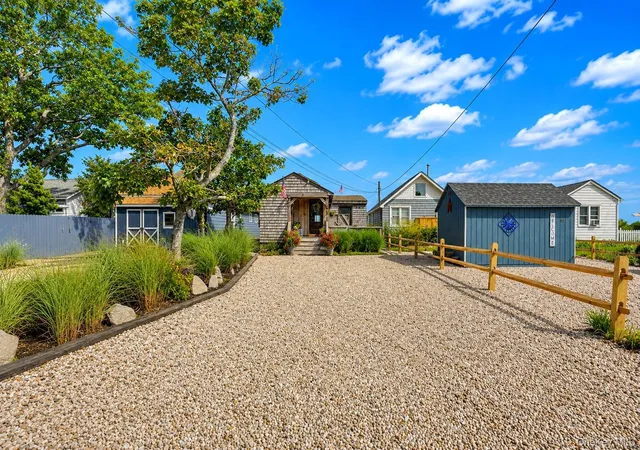 Photo 2 of Single family home for sale at 80 Rabbit Ln, Southold, NY 11939 | MLS# 1031857 | Listing updated on 2026-09-27