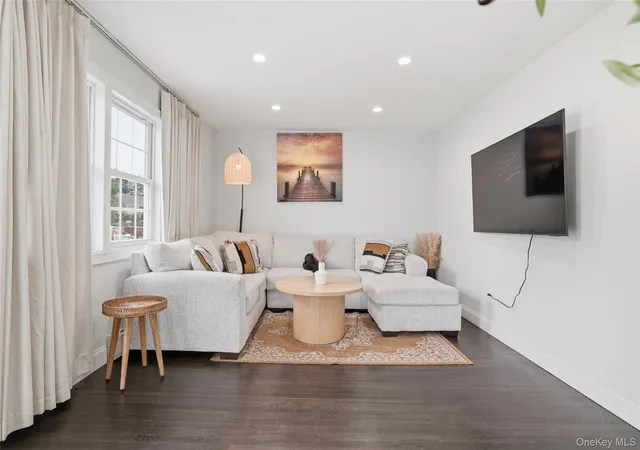 Photo 4 of Single family home for sale at 308 Hancock St, Islip, NY 11717 | MLS# 1031860 | Listing updated on 2026-10-26