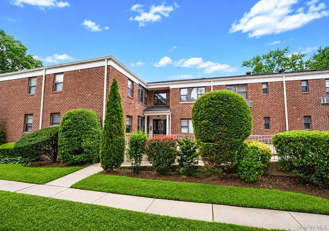 Condo for sale at 1205 E Broadway #F-24, Hempstead, NY 11557 | MLS# 1031861