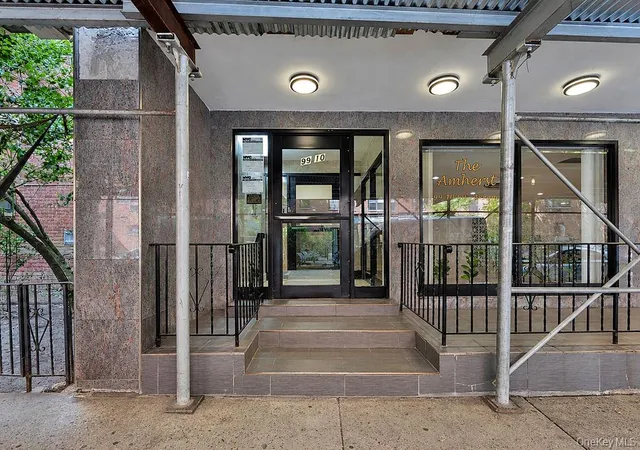 Photo 3 of Condo for sale at 9910 60th Avenue #5J, New York, NY 11368 | MLS# 1031869 | Listing updated on 2026-07-30