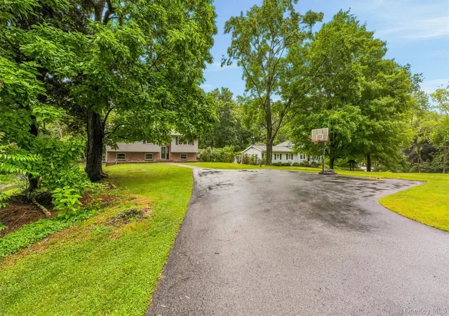 Photo 2 of Sale Pending at 2 Netherwood Dr, Pleasant Valley, NY 12578 | MLS# 1031888 | Listing updated on 2026-10-04