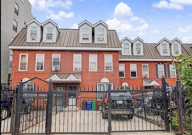 Photo 1 of Sale Pending at 658 Beck St, New York, NY 10455 | MLS# 1031911 | Listing updated on 2026-09-13