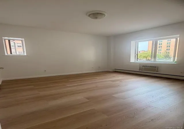Photo 3 of Sale Pending at 4231 Colden St #R1H, New York, NY 11355 | MLS# 1031925 | Listing updated on 2026-08-14