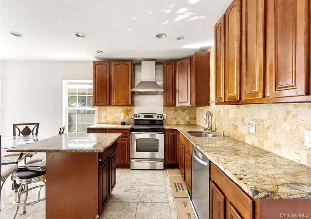 Photo 3 of Sale Pending at 316 Maplegrove Ave, Hempstead, NY 11553 | MLS# 1031929 | Listing updated on 2026-08-18