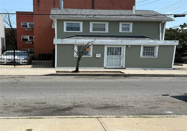 Single family home for sale at 801 E 215th Street, New York, NY 10467 | MLS# 1031933
